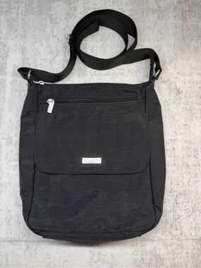 Baggallini Town Bag Black Crossbody